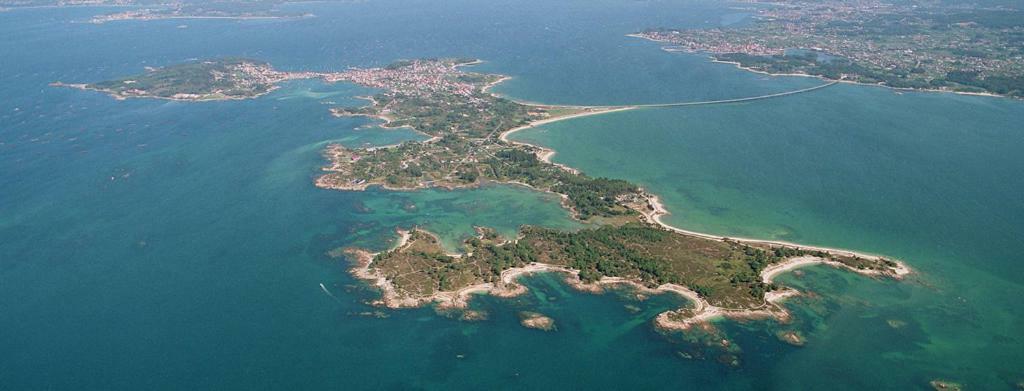 شقة Apartamento Agarimo - La Tranquilidad De Una Isla De Menos De 5000 Habitantes إيسلا دي أروسا المظهر الخارجي الصورة
